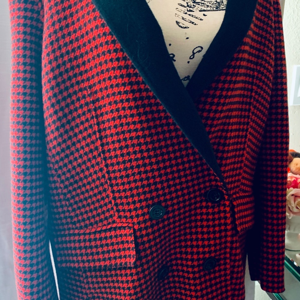 Veronica Beard Authentic Houndstooth Coat - image 2